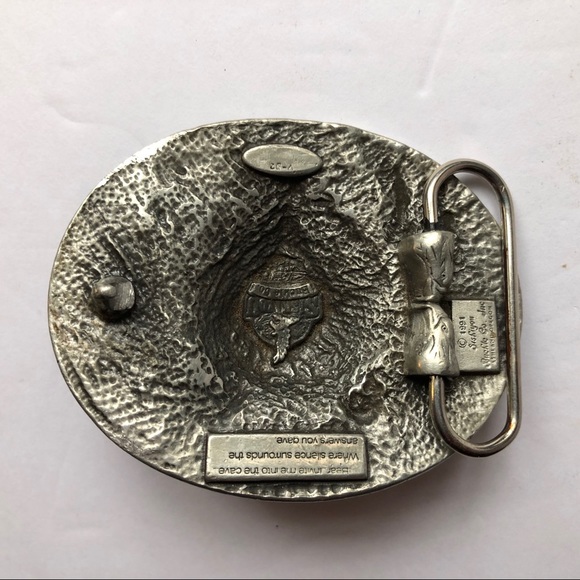 Siskiyou Bear Cave Spirit Belt Buckle 1981 - Picture 2 of 5